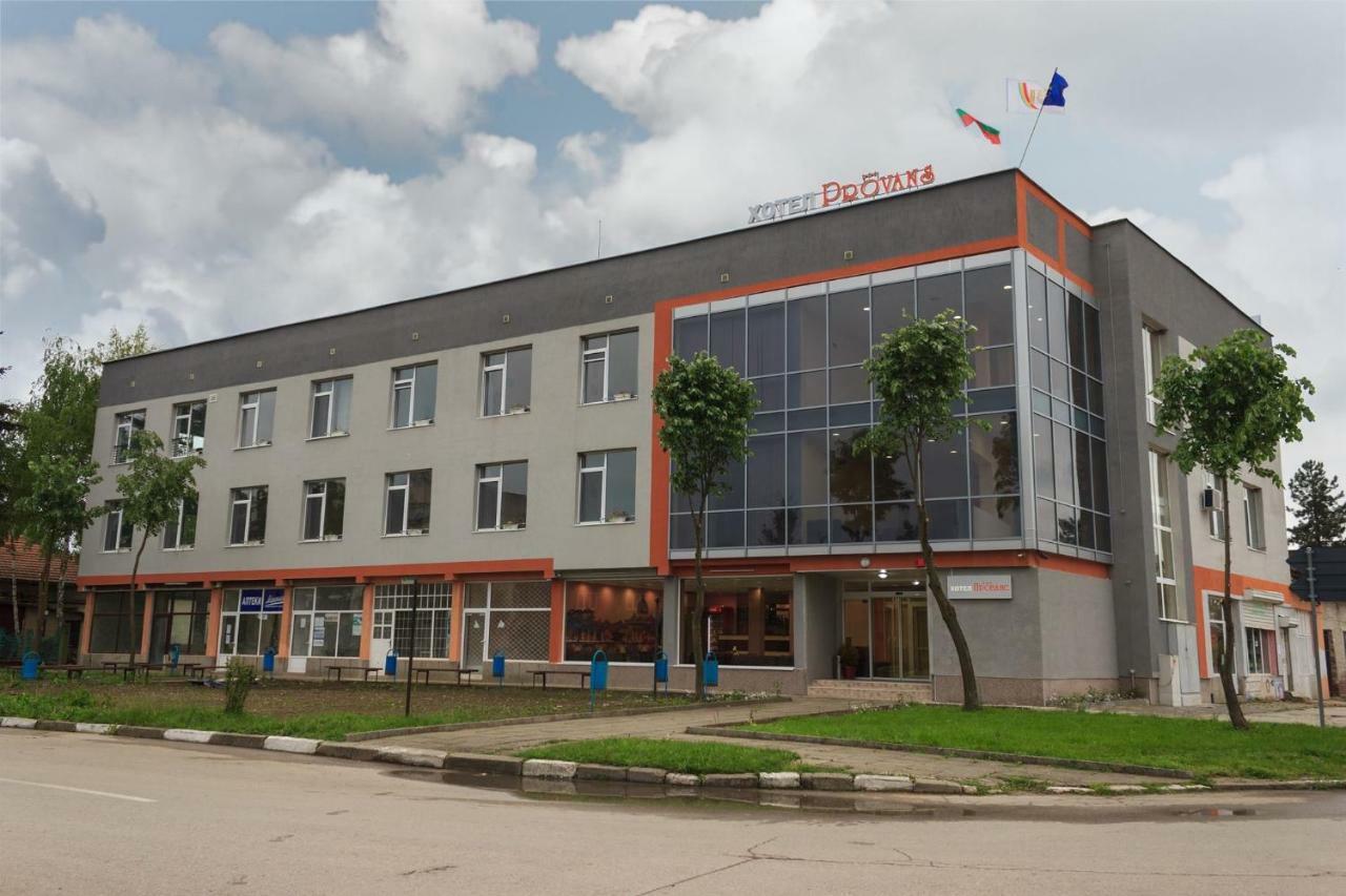 Provans Famili Hotel Letnitsa Luaran gambar